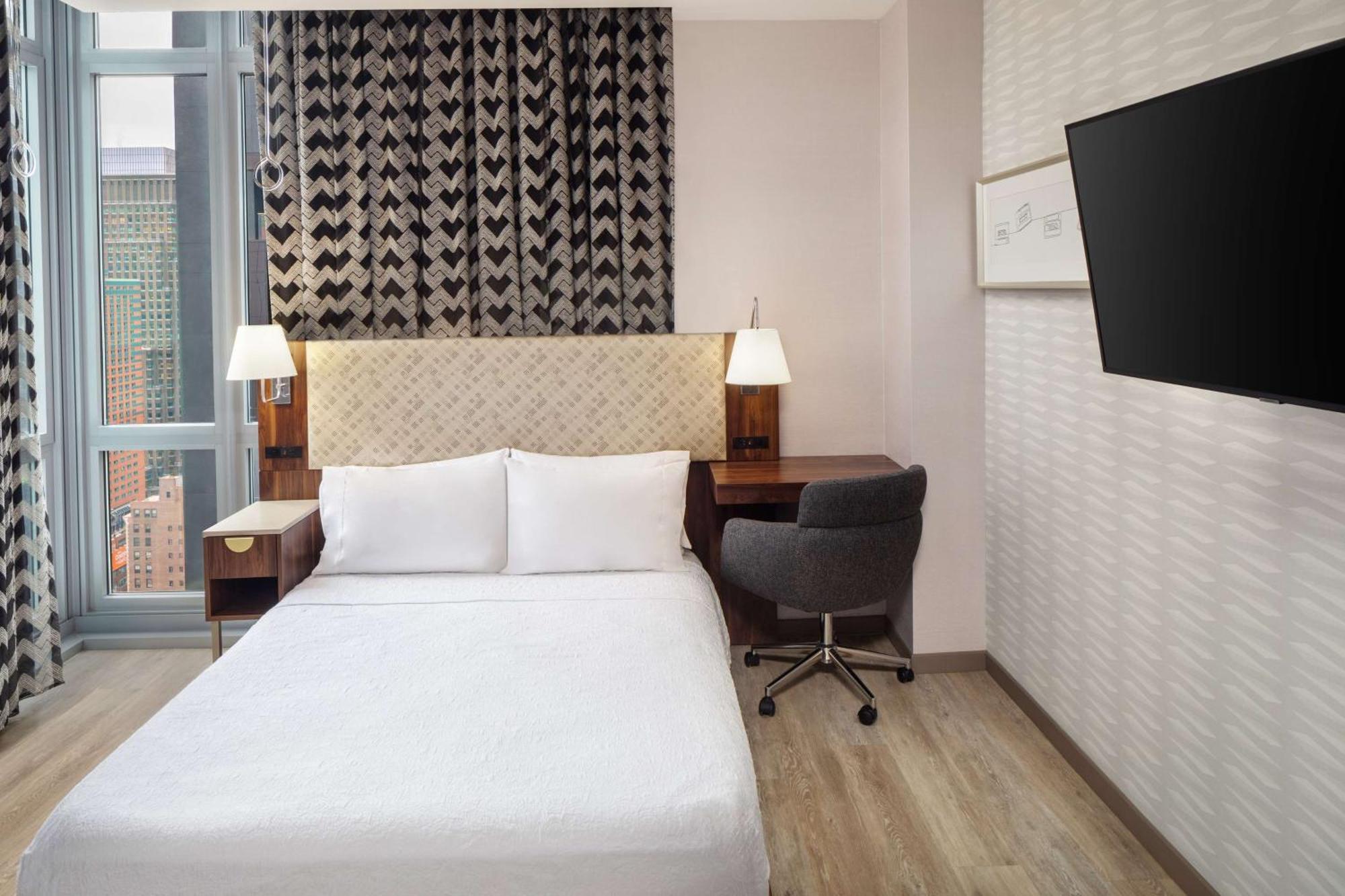 Home2 Suites By Hilton New York Times Square Dış mekan fotoğraf