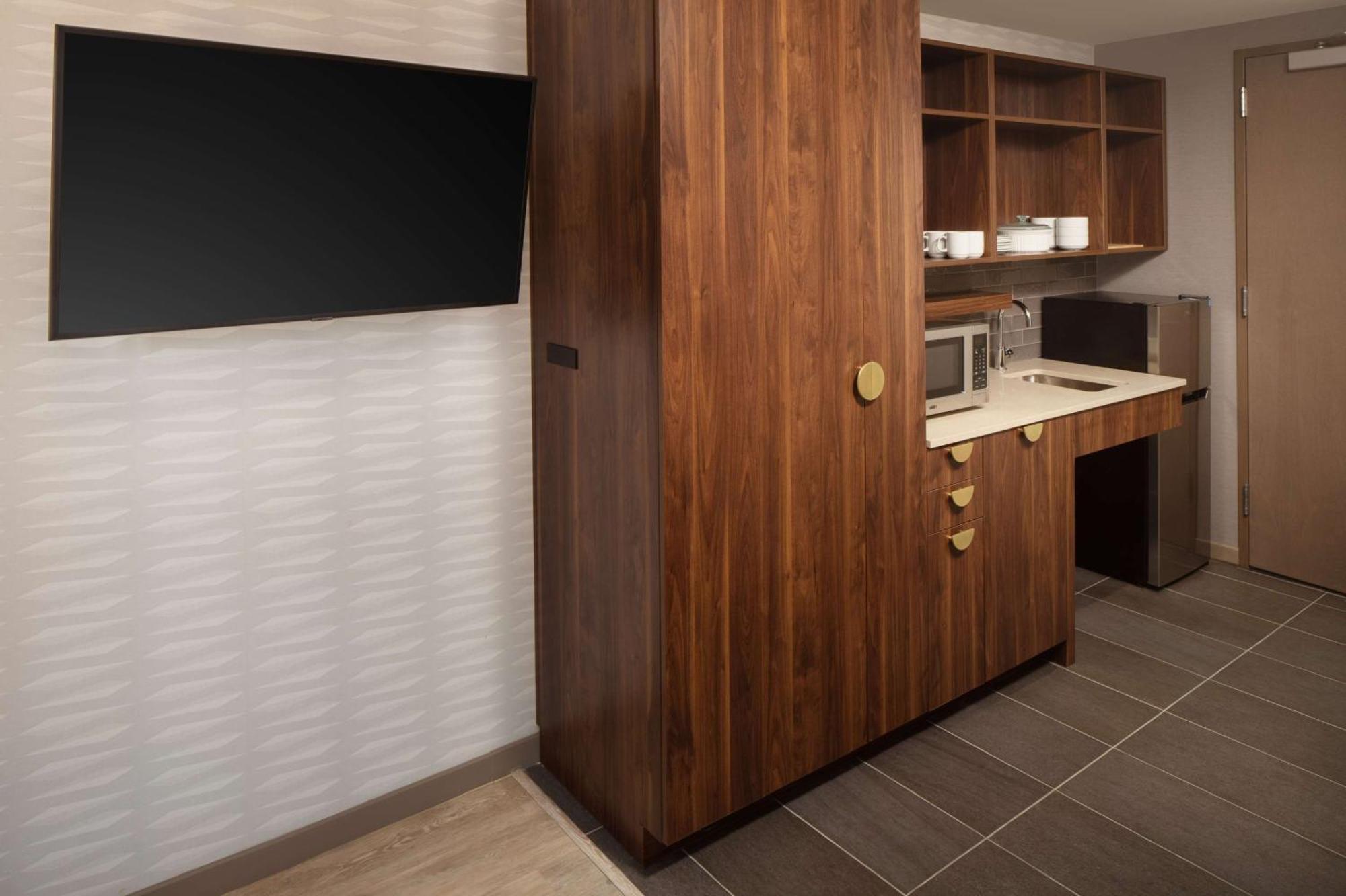 Home2 Suites By Hilton New York Times Square Dış mekan fotoğraf